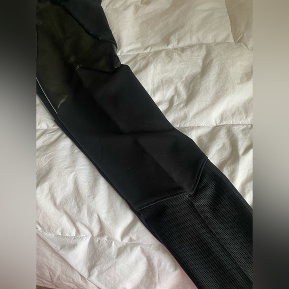 Black pyramid set - Picture 8 of 12